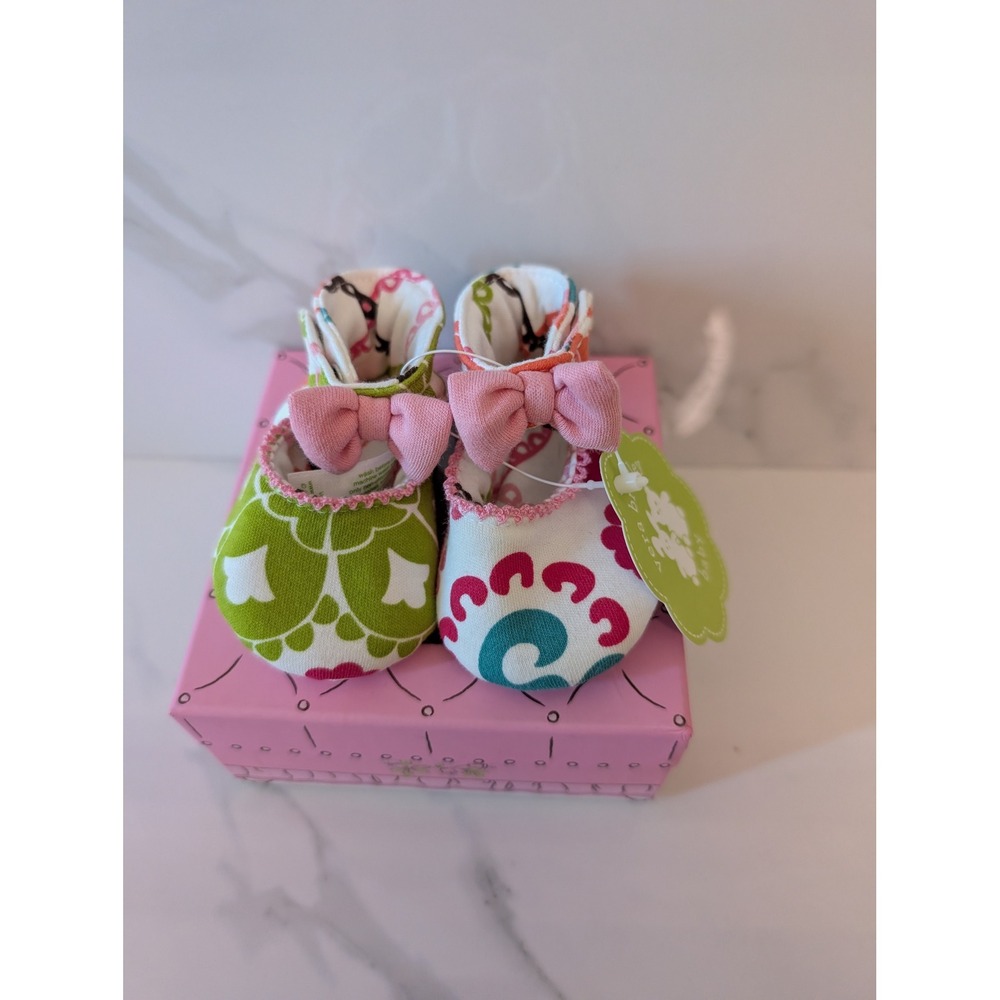 Vera Bradley Baby Lola Mary Jane Soft Shoes Multi-Color Floral 0-6 Months NIB